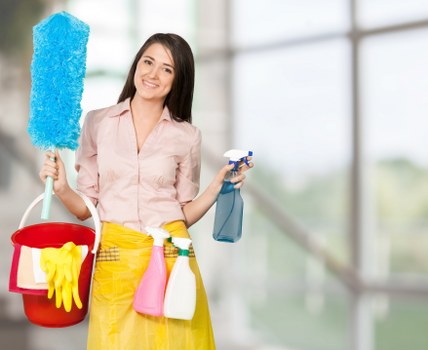 Detailed bathroom cleaning during a Kensington one-off clean