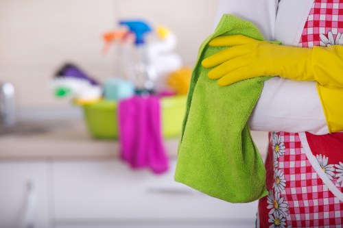 Kitchen and bathroom cleaning service in a Kensington apartment
